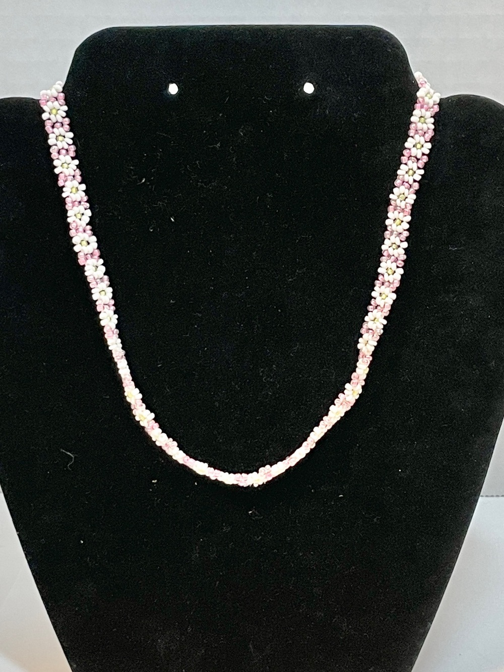 Vintage Y2K Hand Beaded Daisy Chain Choker Necklace 16” Multicolored Seed Bead